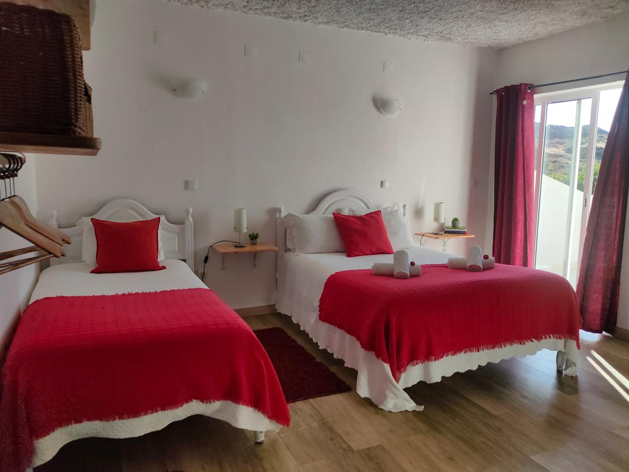 Vicentina Rooms By Casas Do Alentejo Алмограве Екстериор снимка